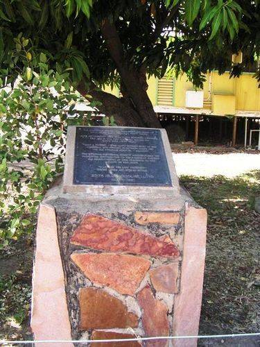 Edith LLoyd Monument Edith LLoyd Monument