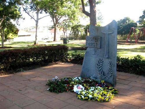 Ekibin War Memorial 2 : 04-05-2009