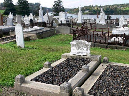 Elizabeth & Henry McCrae : 14-June-2011