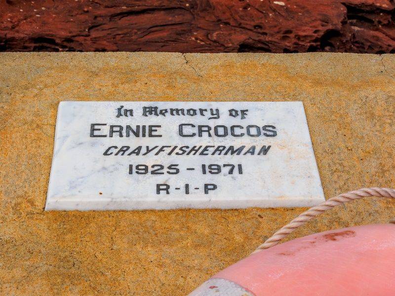 Plaque: 18-August-2016