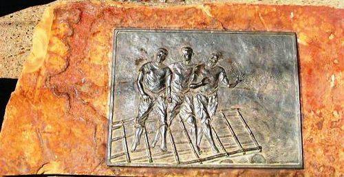Etching Cultured Pearl Memorial