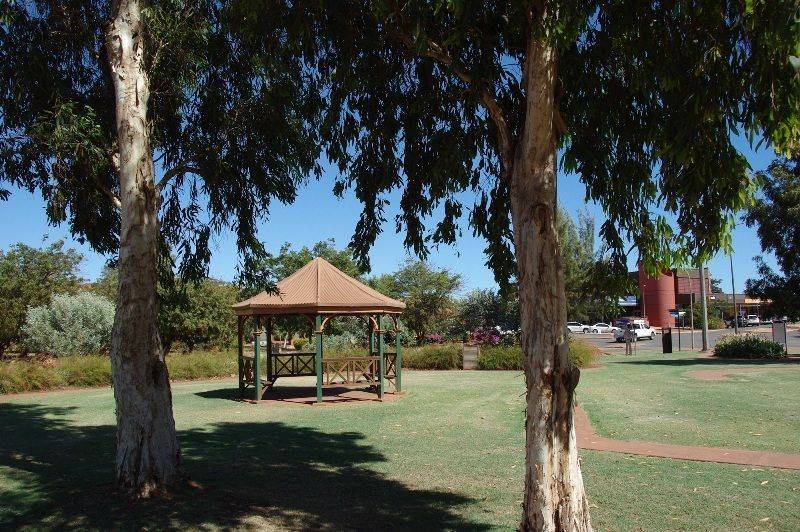 Rotunda 2: 06-August-2015 Rotunda 2: 06-August-2015