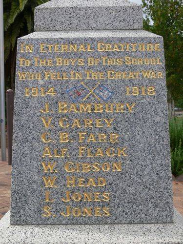 Ferntree Gully Primary School War Memorial : 15-March-2012 Ferntree Gully Primary School War Memorial : 15-March-2012