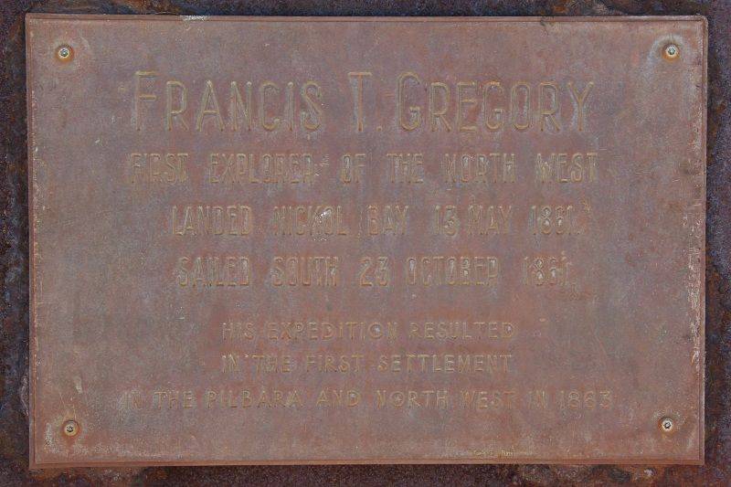 Inscription Plaque :06-August-2015