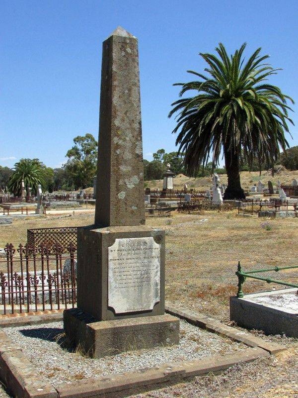 Walters Grave : 28-November-2014 Walters Grave : 28-November-2014