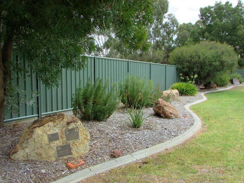 Garden 2 : 18-March-2015