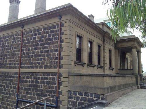 Customs House : April 2014 Customs House : April 2014