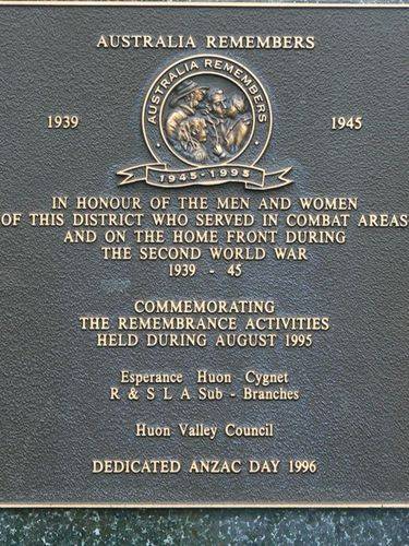 Geeveston Cenotaph   Left Side