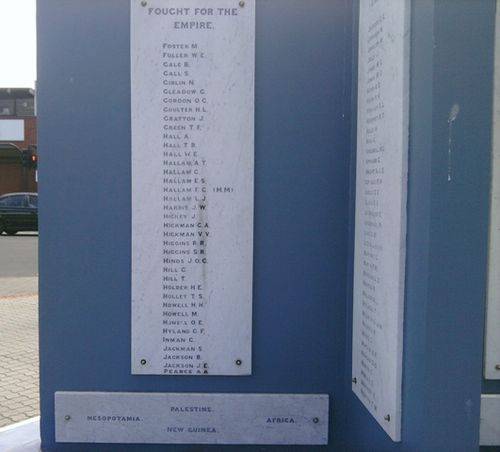 Glenorchy War Memorial : 10-January-2013 Glenorchy War Memorial : 10-January-2013