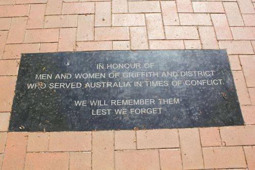 Griffith Cenotaph : 06-December-2012