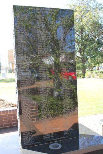 Griffith Cenotaph : 06-December-2012
