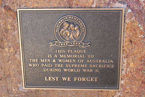Griffith Cenotaph : 06-December-2012 Griffith Cenotaph : 06-December-2012