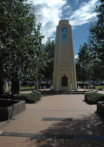 Griffith Cenotaph : 07-June-2013 Griffith Cenotaph : 07-June-2013