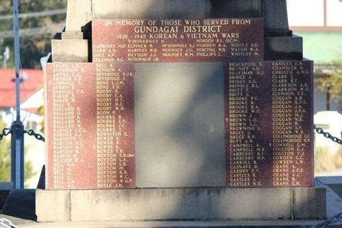 Gundagai War Memorial : 10-July-2011