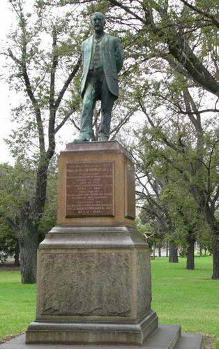 HH Skinner Memorial
