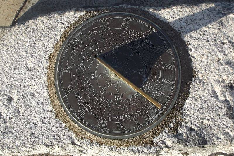 Sundial: 06-March-2016 Sundial: 06-March-2016