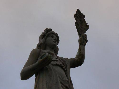 Hamilton War Memorial : 11-June-2011