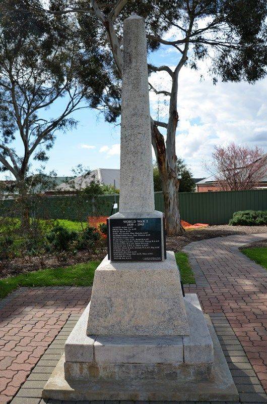 Monument 2: 02-September-2016 Monument 2: 02-September-2016