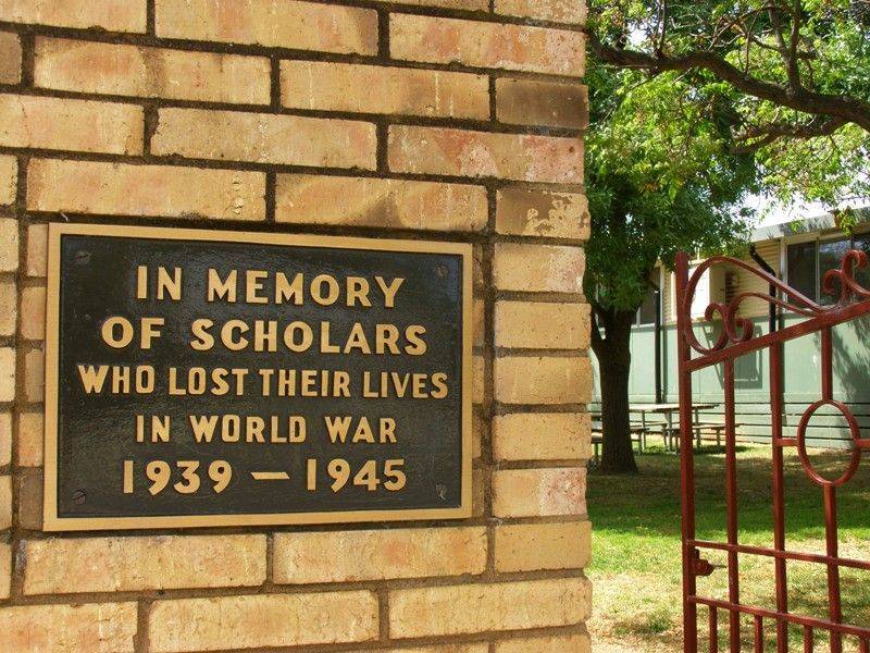 WW2 Inscription : 18-October-2014