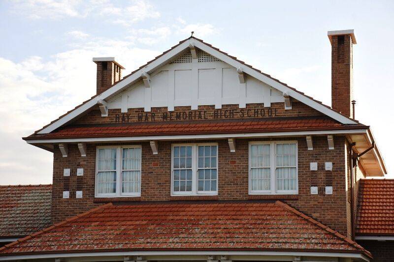 03-January-2022 (Henry Moulds) 03-January-2022 (Henry Moulds)