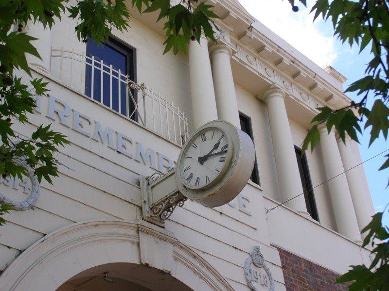 Pern Clock 2 : 30-October-2014