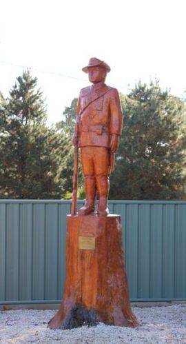 Huntly Memorial Hall : 08-August-2011 Huntly Memorial Hall : 08-August-2011