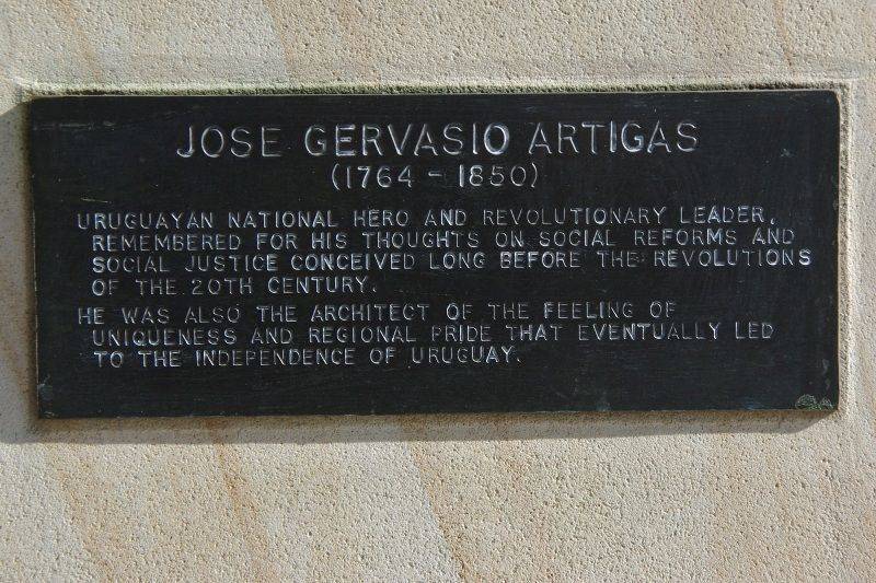 Artigas Plaque : 02-June-2015