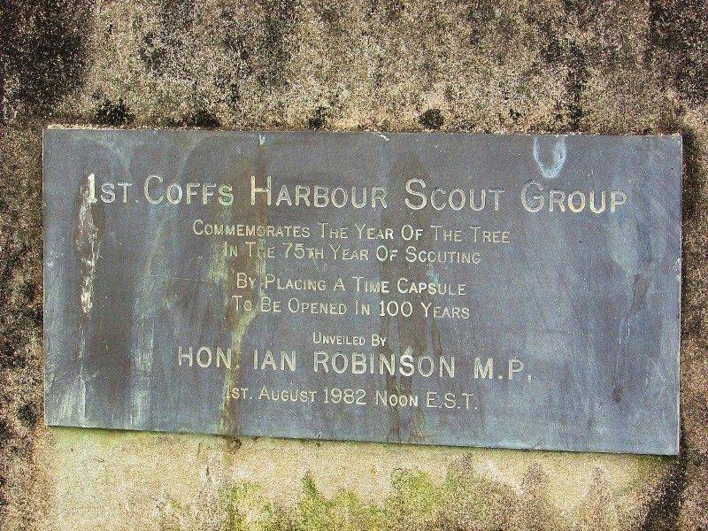 Plaque Inscription : 03-June-2015
