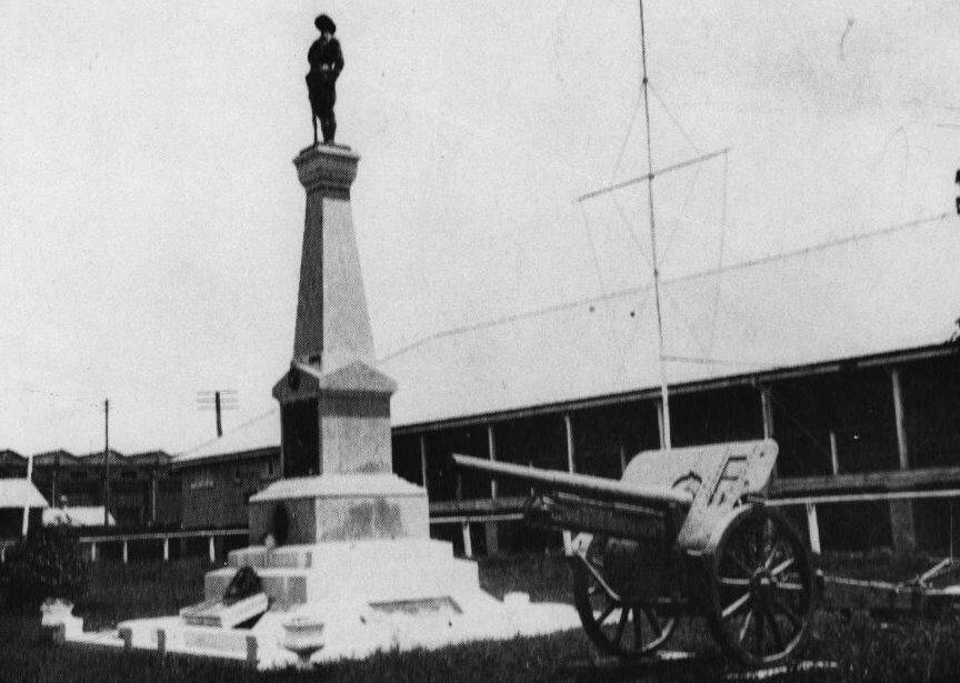1925 (State Library of Queensland) 1925 (State Library of Queensland)