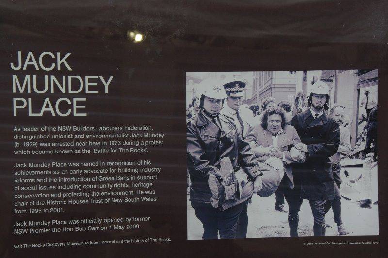 Mundey Plaque : 07-March-2015