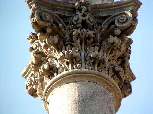 James Cook Monument Top of Column
