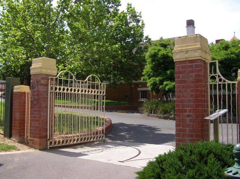 King Memorial Gate : 23-October-2014 King Memorial Gate : 23-October-2014