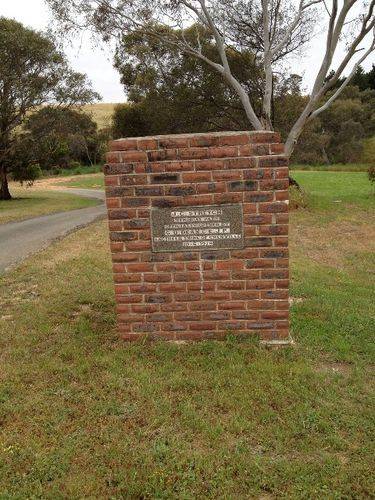 J.C.Stretch Memorial Park 2 : November 2013