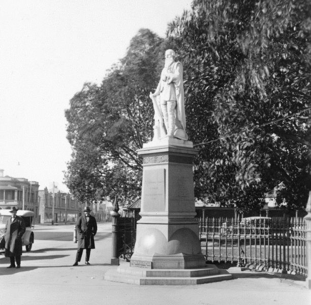 1925 : State Library of South Australia - B-4370