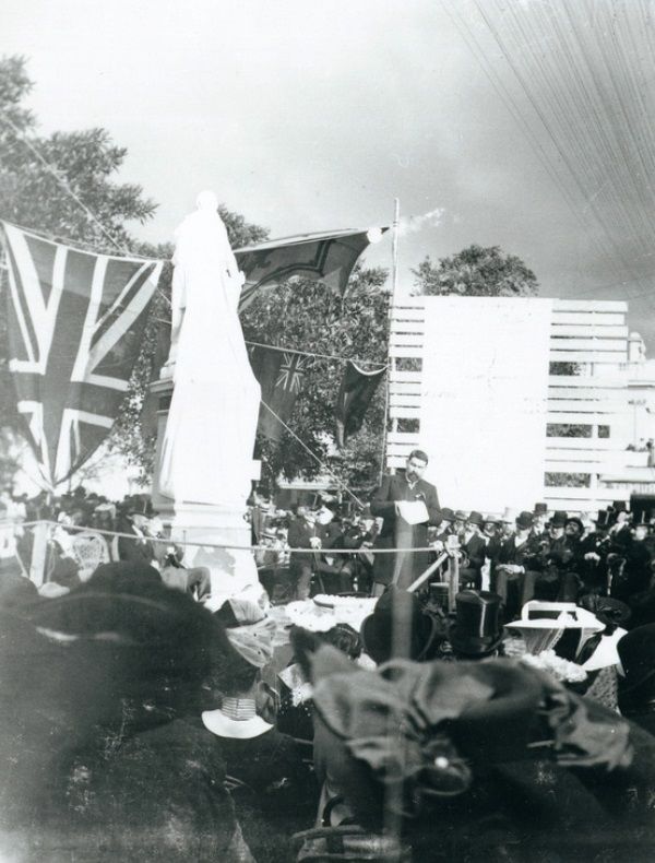 04-June-1904 : Unveiling : State Library of South Australia - B-25973