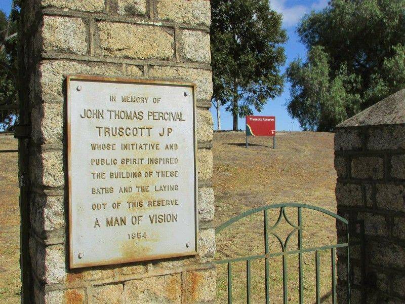 Truscott Inscription : 26-March-2015