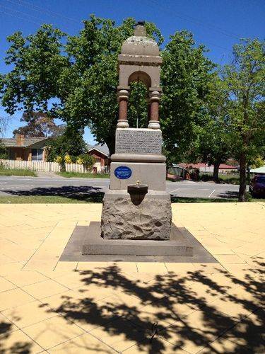 Starkie Memorial Fountain : November 2013