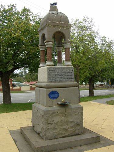 Starkie Fountain : 18-04-2014
