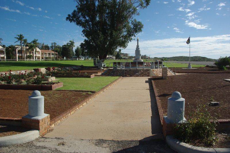 Memorial 5 : 15-August-2015