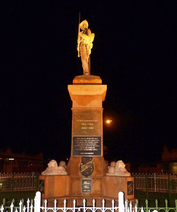 29-March-2013 (Henry Moulds)