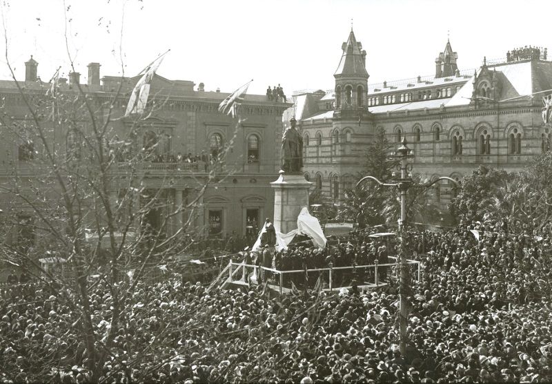 15-July-1920 : Unveiling : State Library of South Australia - B-71518-2
