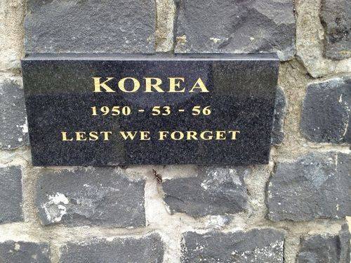 Cairn Inscription 3 : October 2013