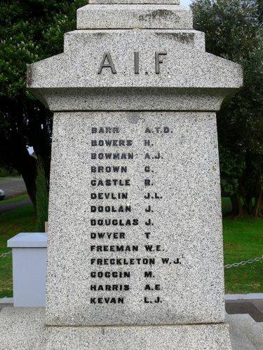 Koroit War Memorial : 25-June-2011