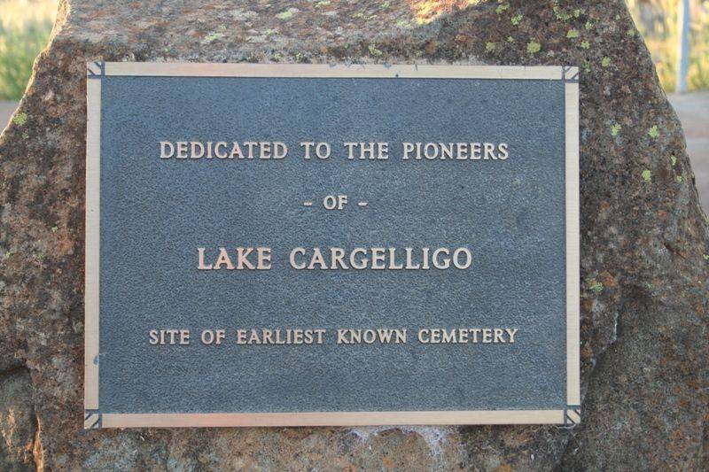Plaque Inscription : 08-March-2015