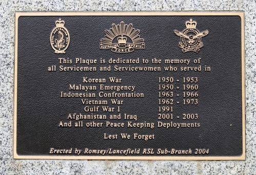 Lancefield War Memorial : 14-July-2012