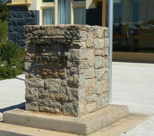 Lara Returned Services League War Memorial : 17-May-2012 Lara Returned Services League War Memorial : 17-May-2012