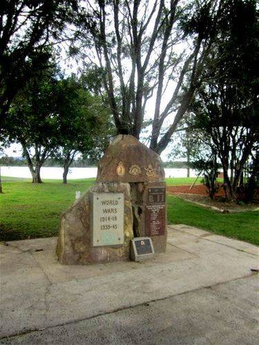 Lawrence War Memorial 3 Lawrence War Memorial 3