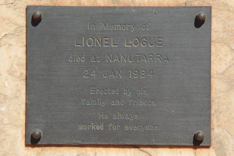 Plaque Inscription: 09-August-2015