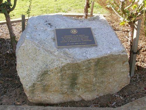 Lions Club Memorial Plaque: 24-04-2014 Lions Club Memorial Plaque: 24-04-2014
