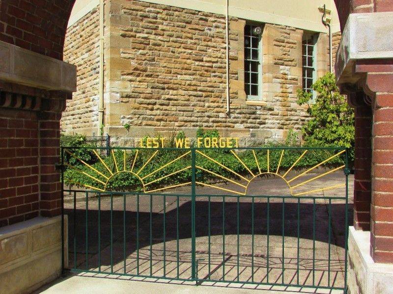 02-October-2017[Sandra Brown] 